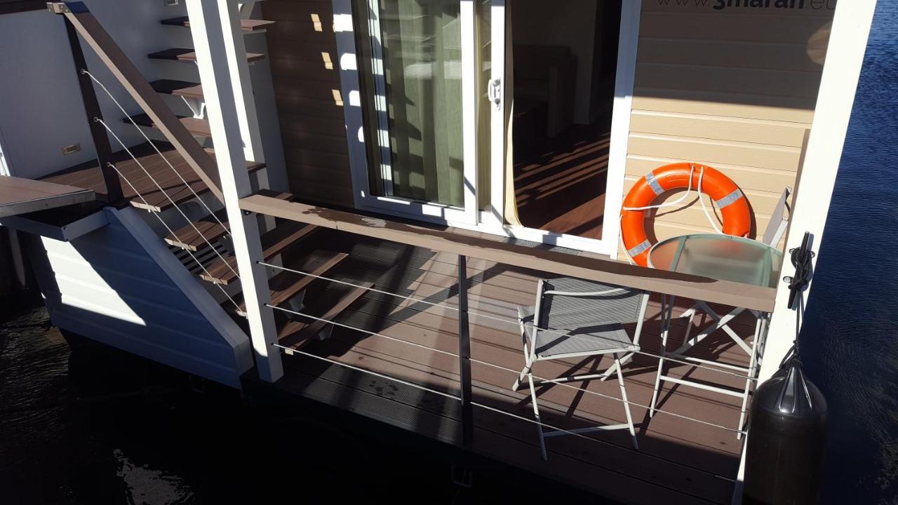 House Boat - Floating House Sofia Hotel Pula Eksteriør billede